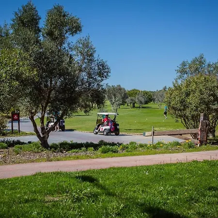 Monte Laguna Duplex - Greice Homes アパート *